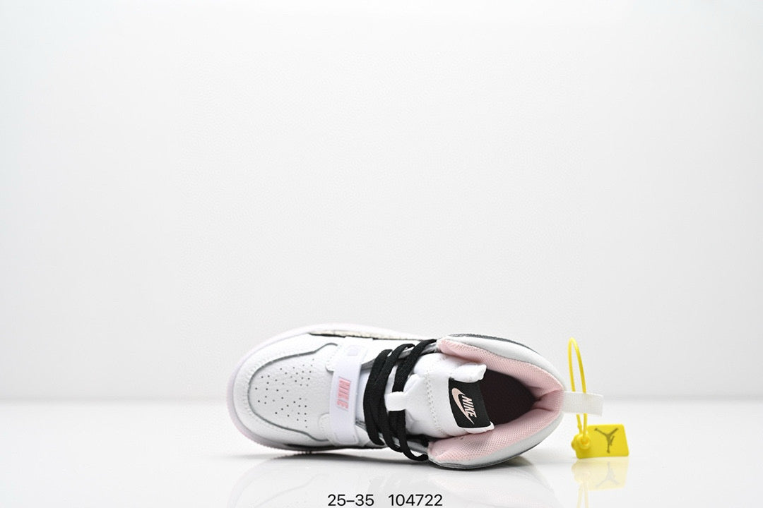 Jordan 312 children's shoes"  white with pink line"