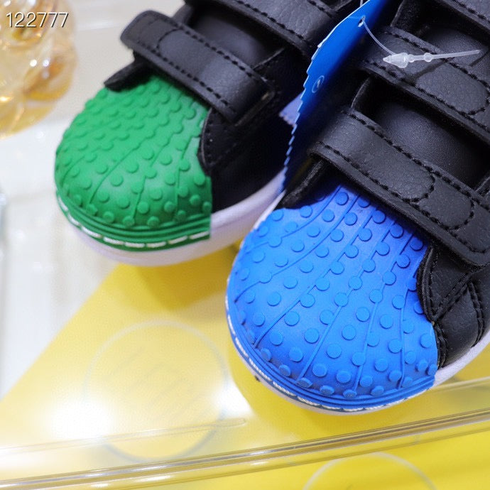 Adidas LEGO joint shell toe children's shoes" black, blue, green"