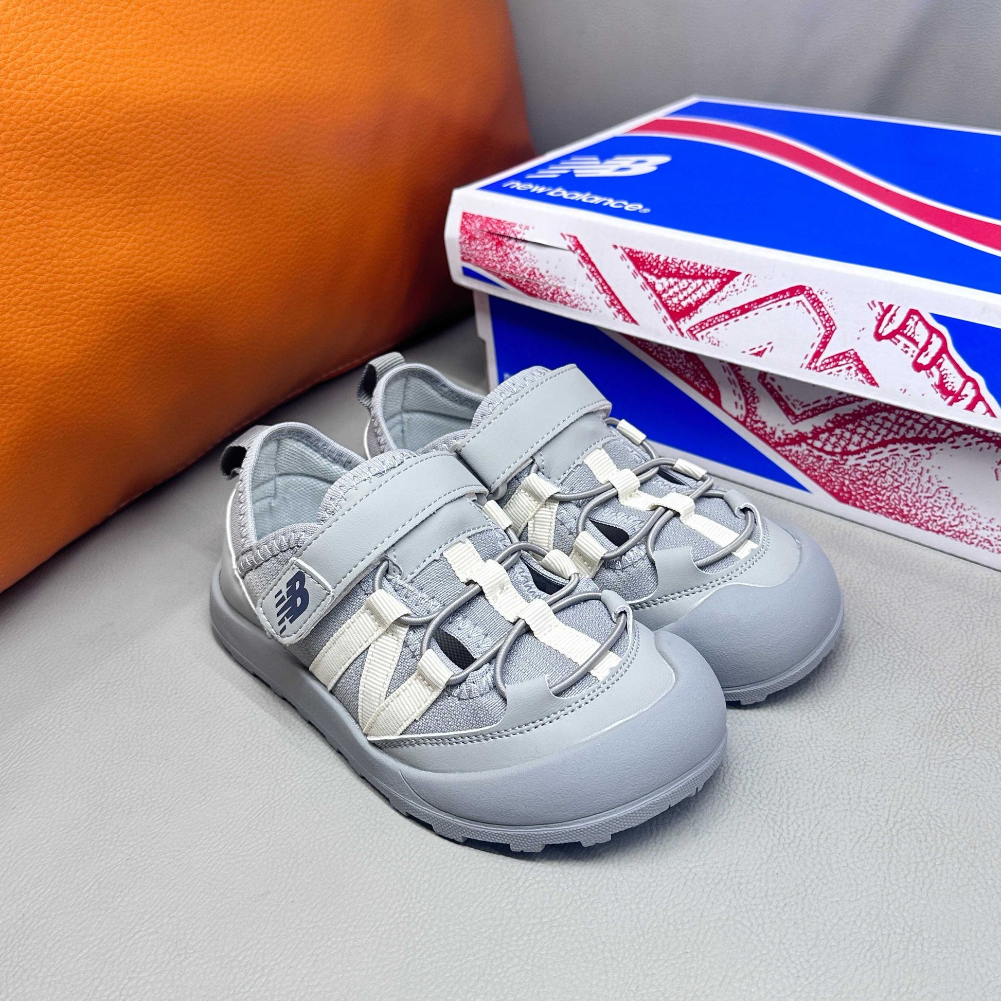 N3205 Velcro Sandals "light -grey "