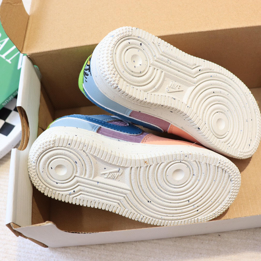 Air Force low-top lace-up sneakers" Multiple color"