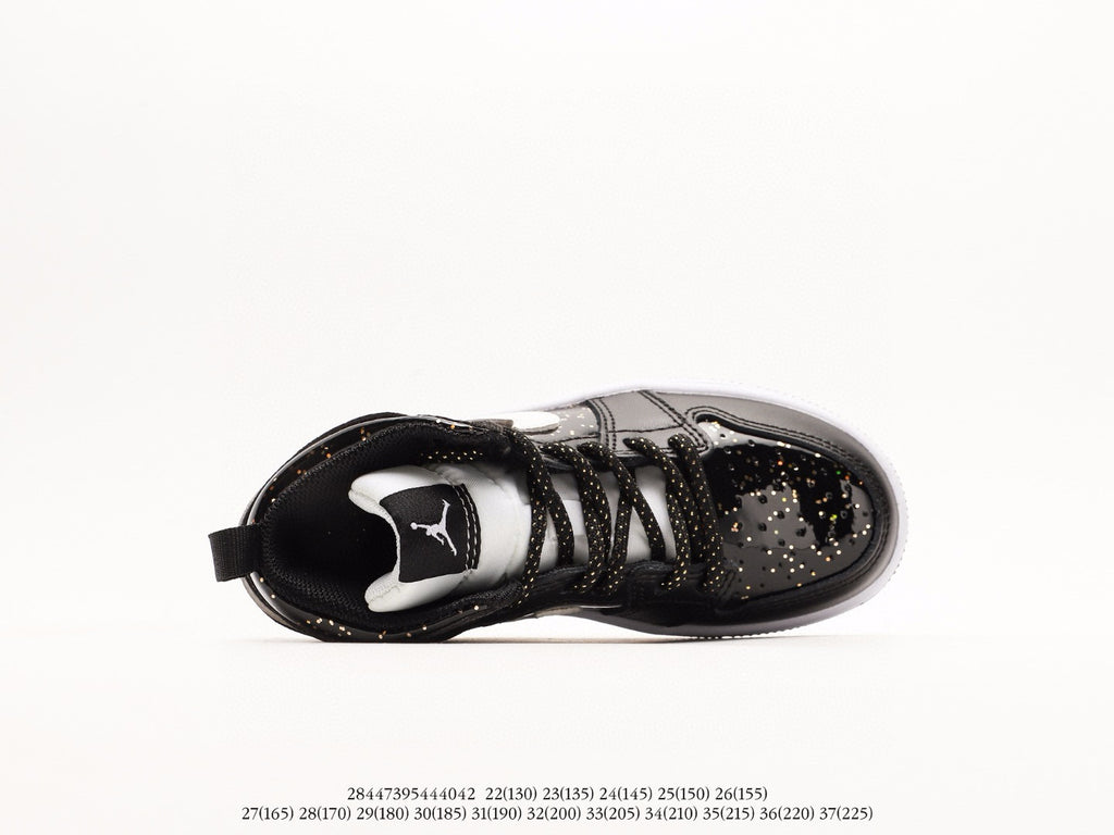 Joe 1 " white, black"