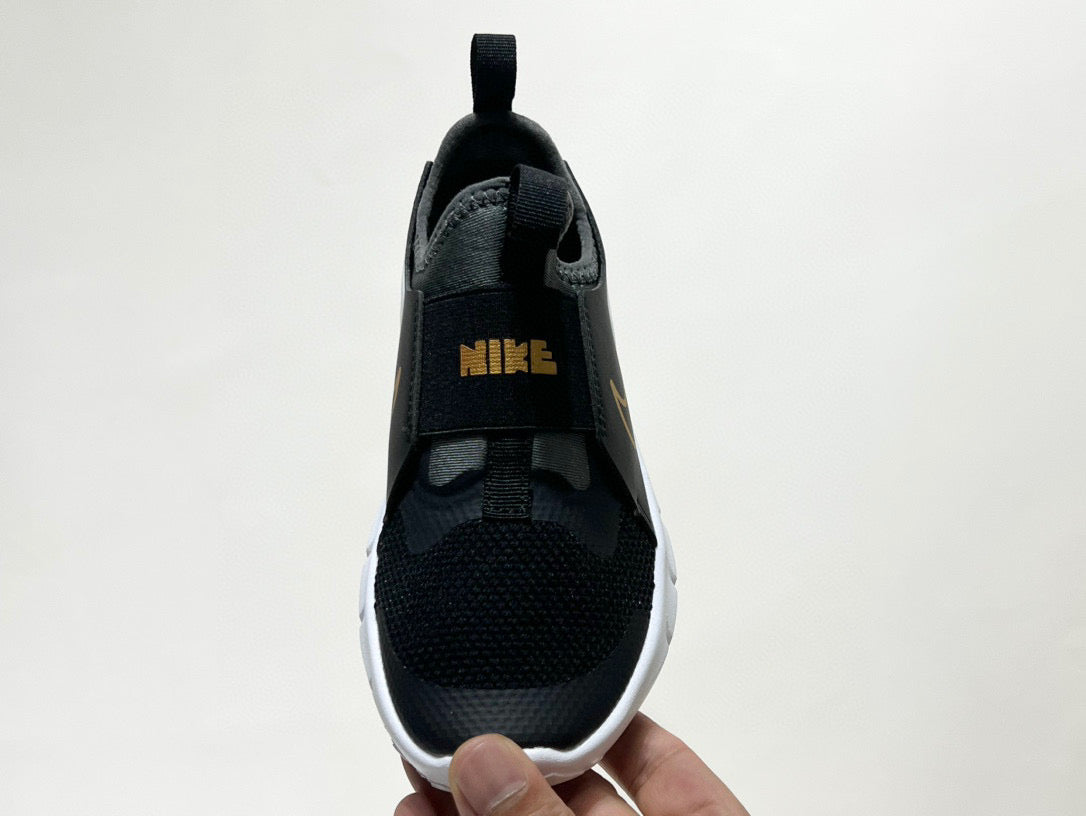 Nike's new barefoot slip" Black"