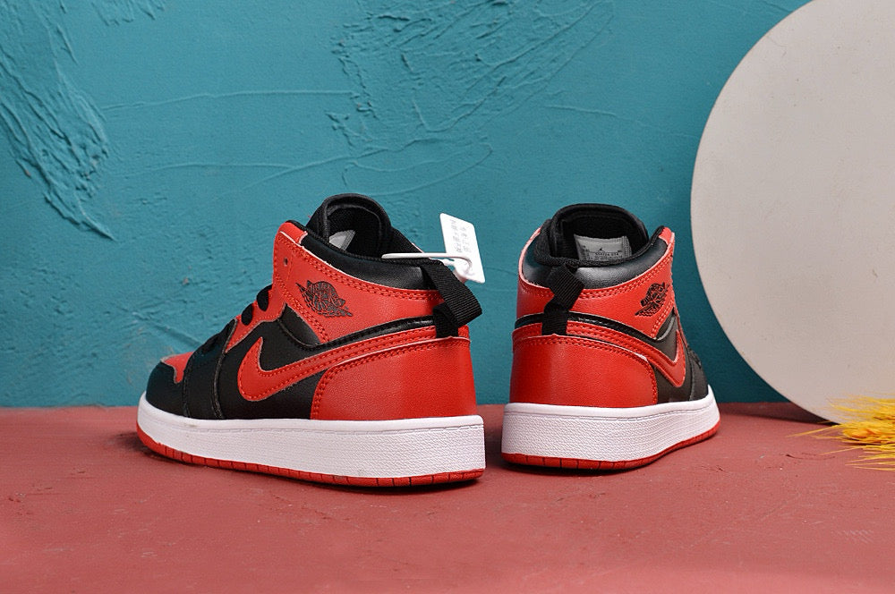 Jordan AJ1 children's shoes" black, red"