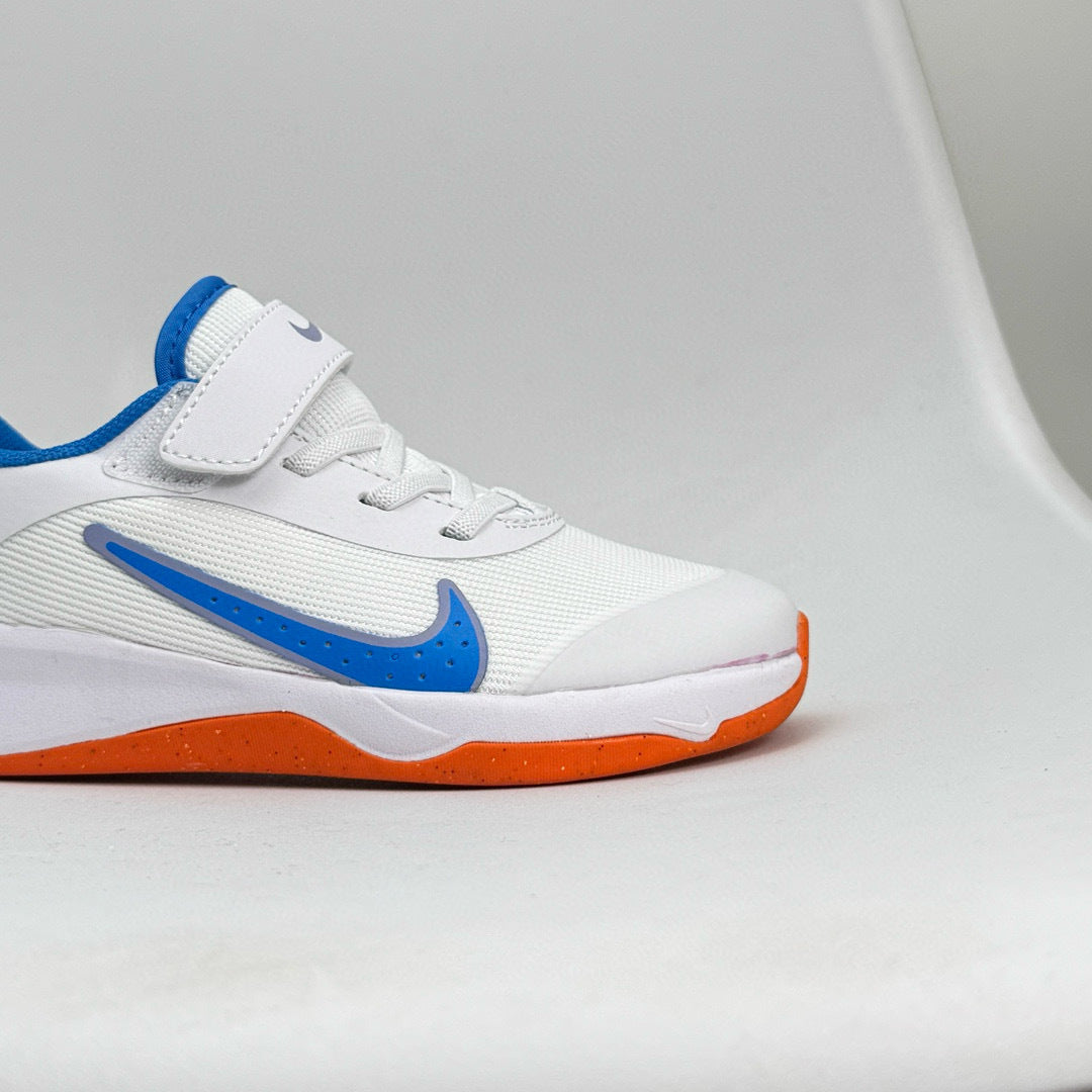 Nike ZOOM Moon Landing Children's Running Shoes" white"