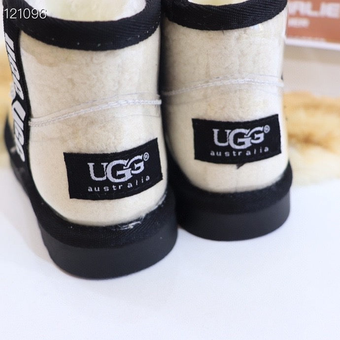 UGG children's jelly boots "cream"