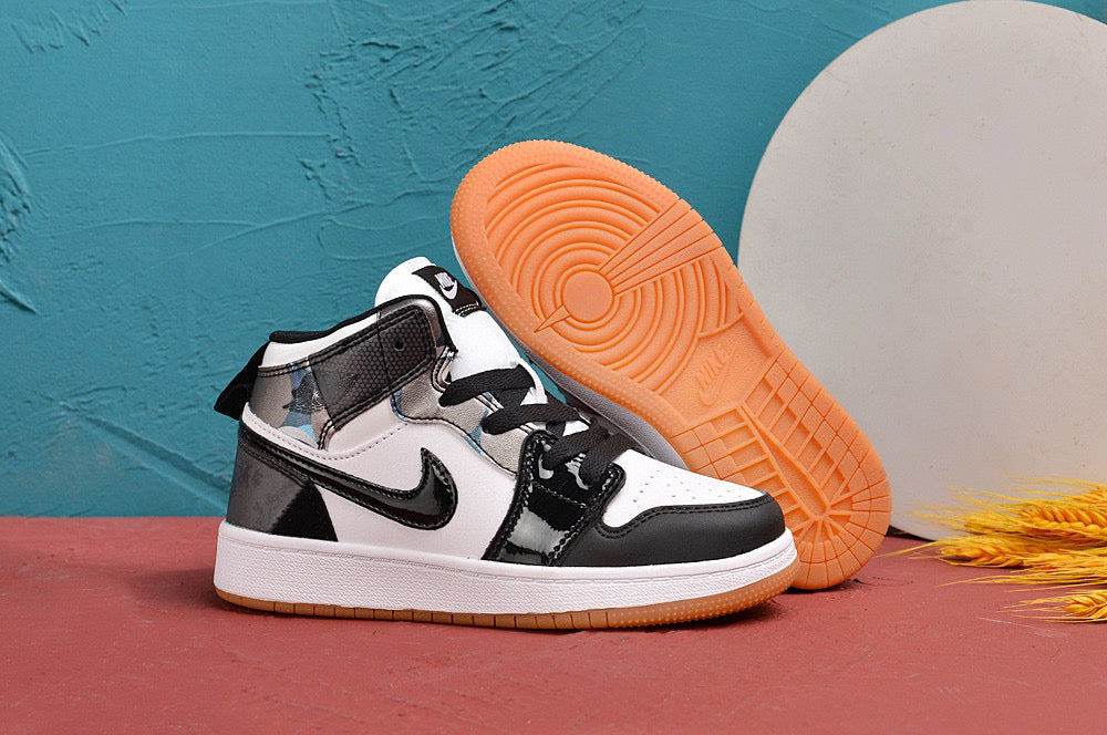 Jordan AJ1 children's shoes" white, black"