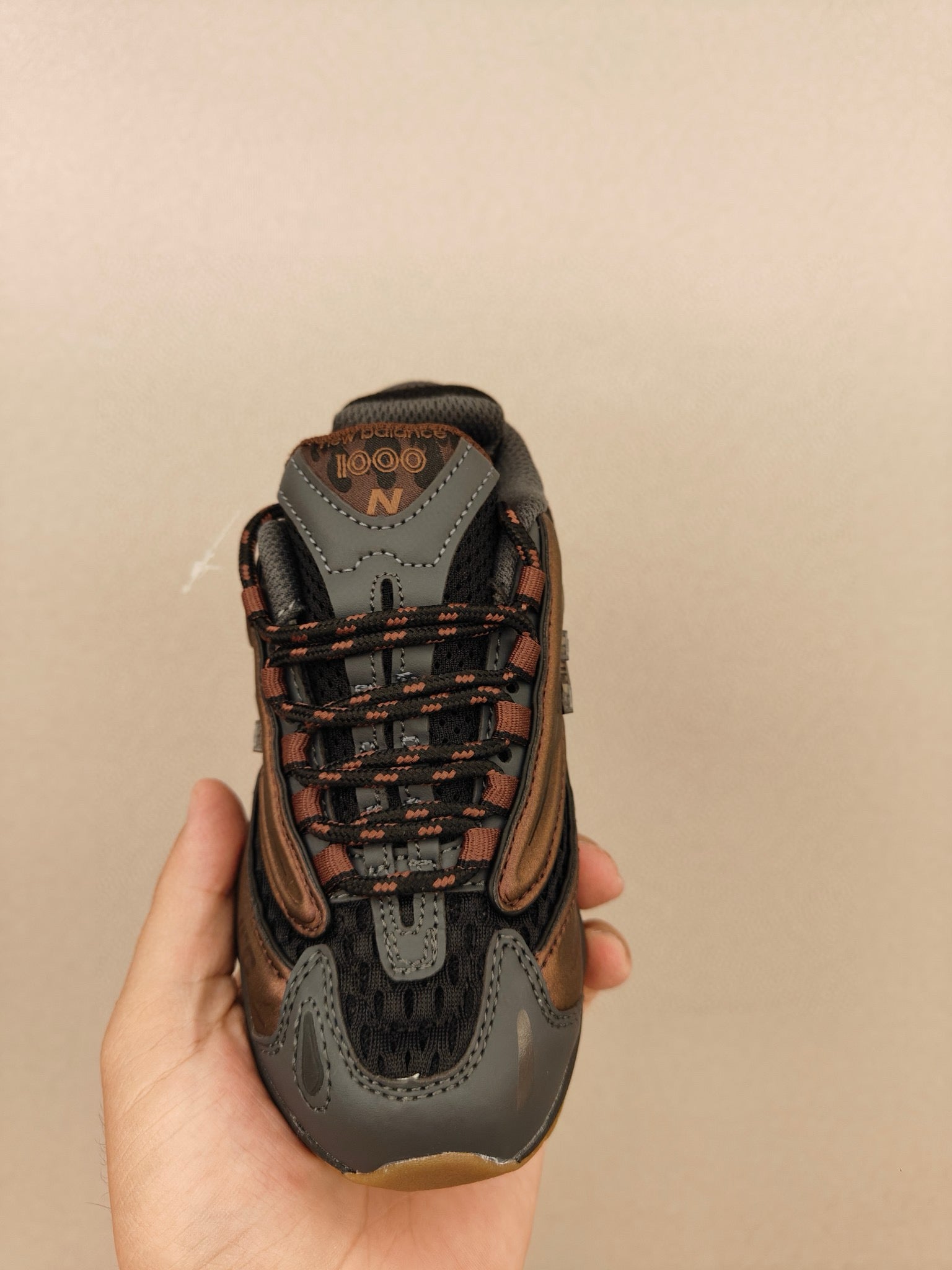 NB1000 lace-up children's shoes" brown"