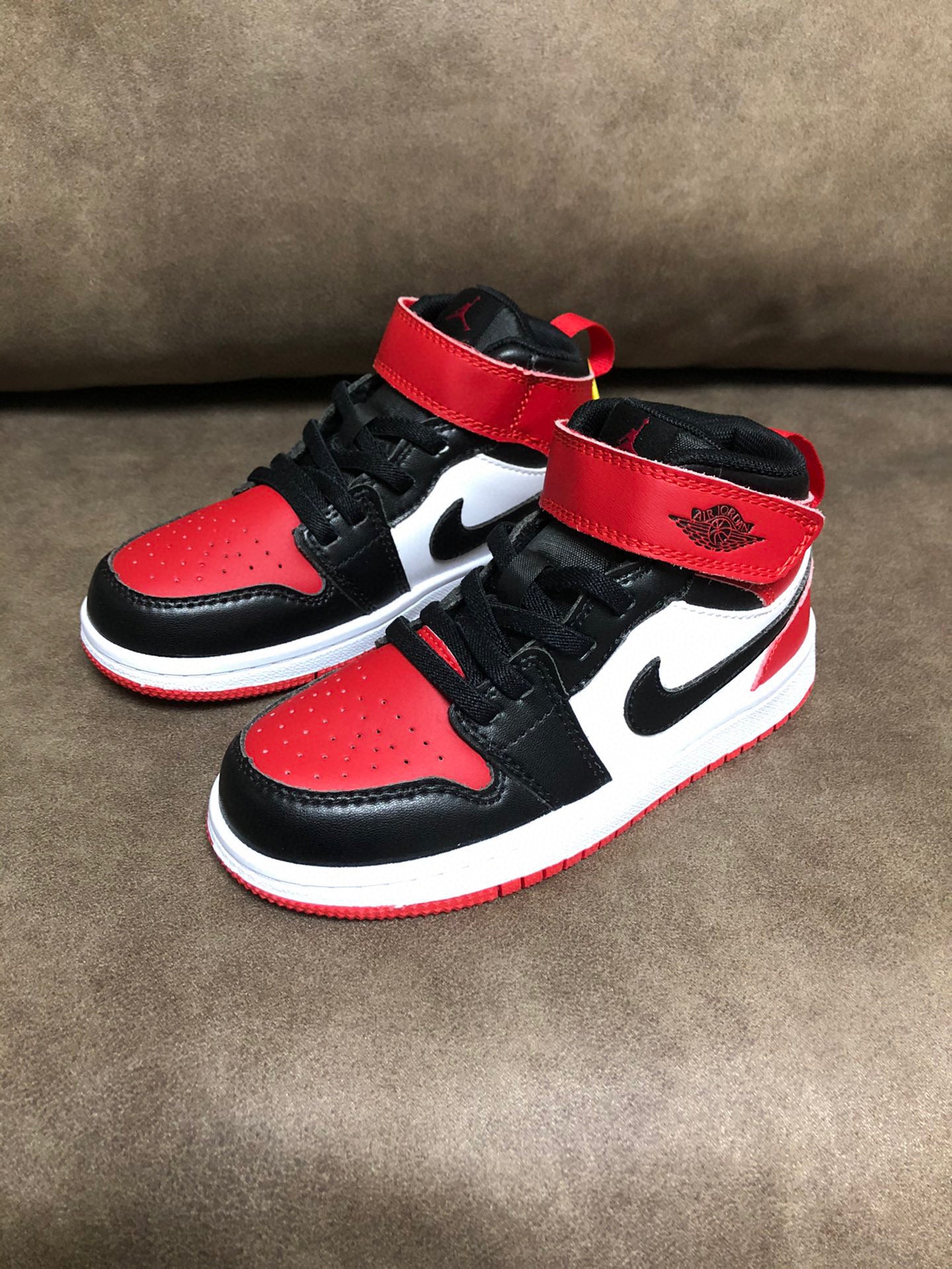 Joe's high-top Velcro children's shoes" red, white, black"
