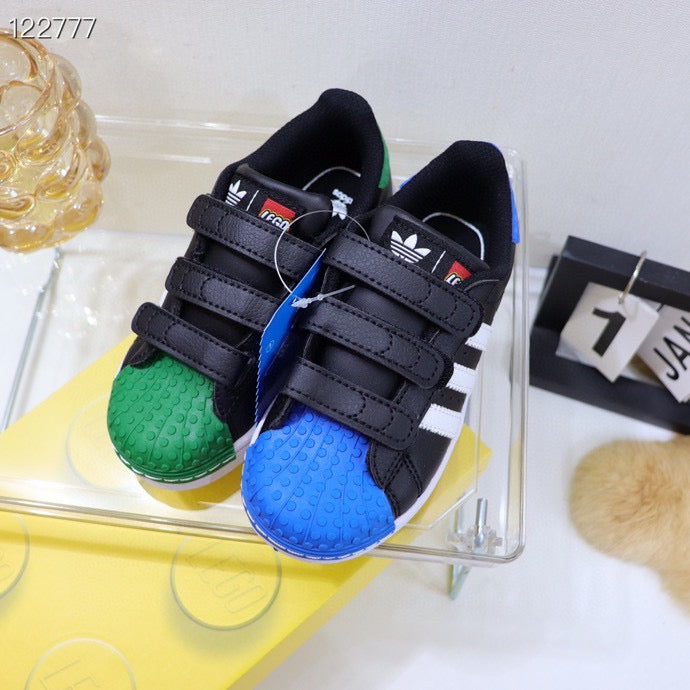 Adidas LEGO joint shell toe children's shoes" black, blue, green"