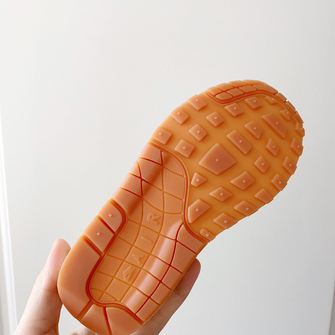 Nike co-branded children's air cushion