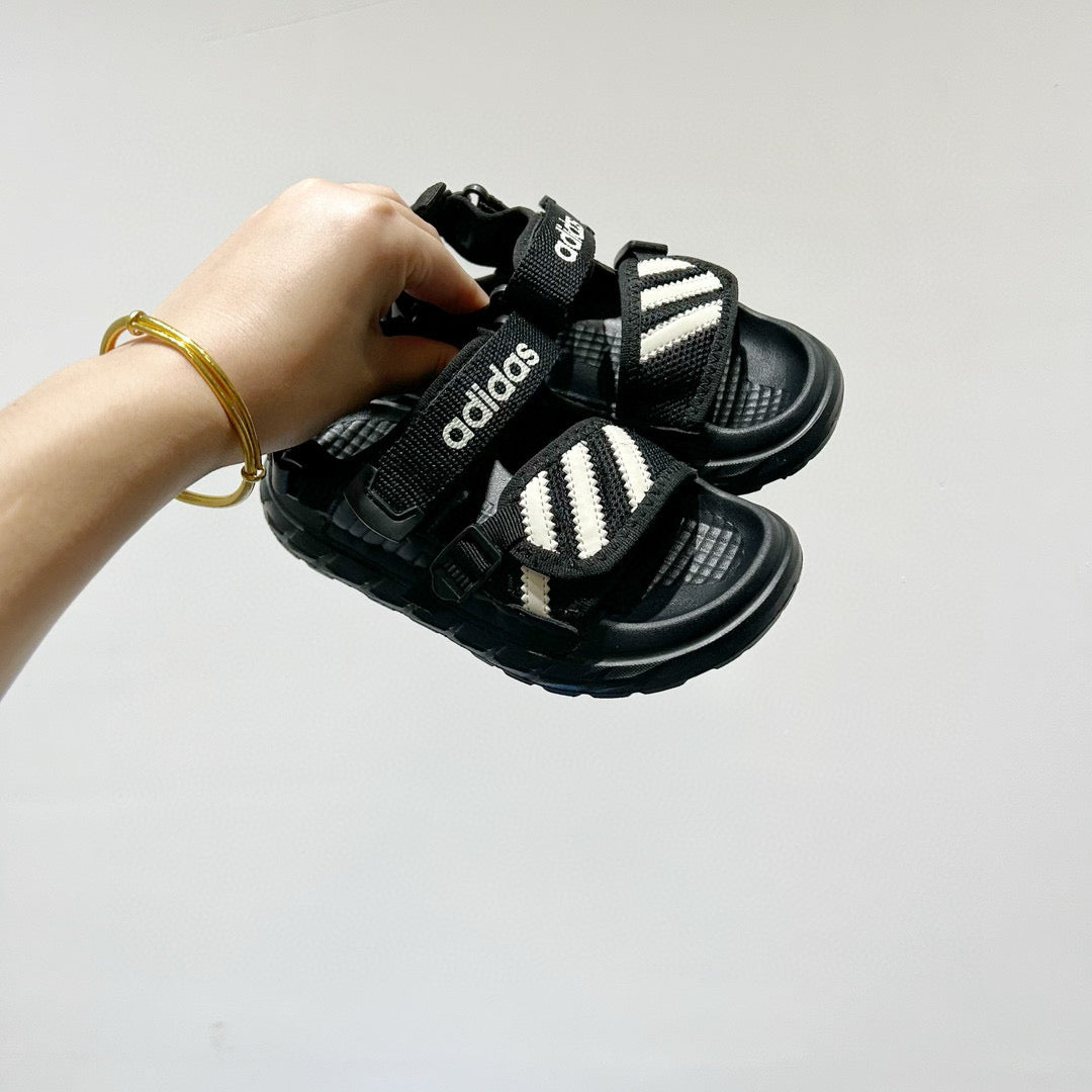 Adidas Velcro children's beach sandals" black"