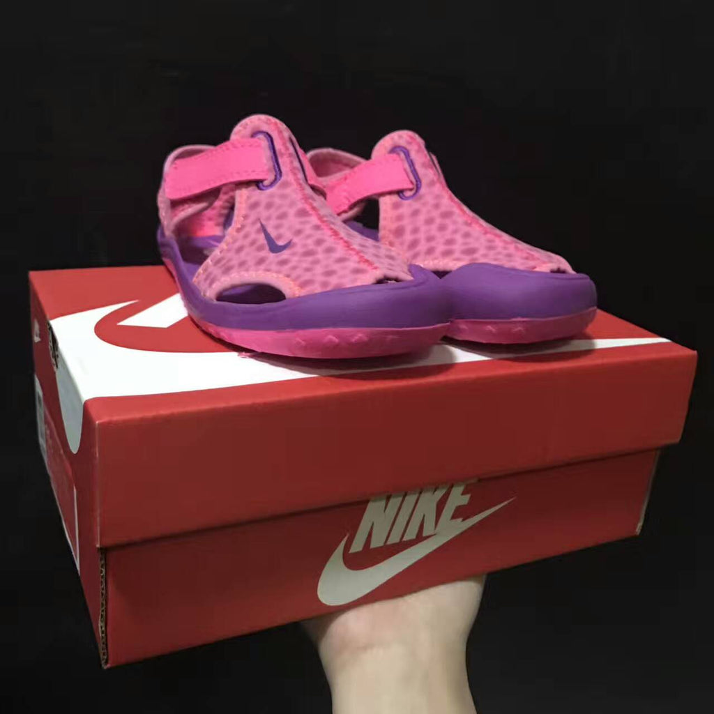 Nike children's closed toe sandals " pink"
