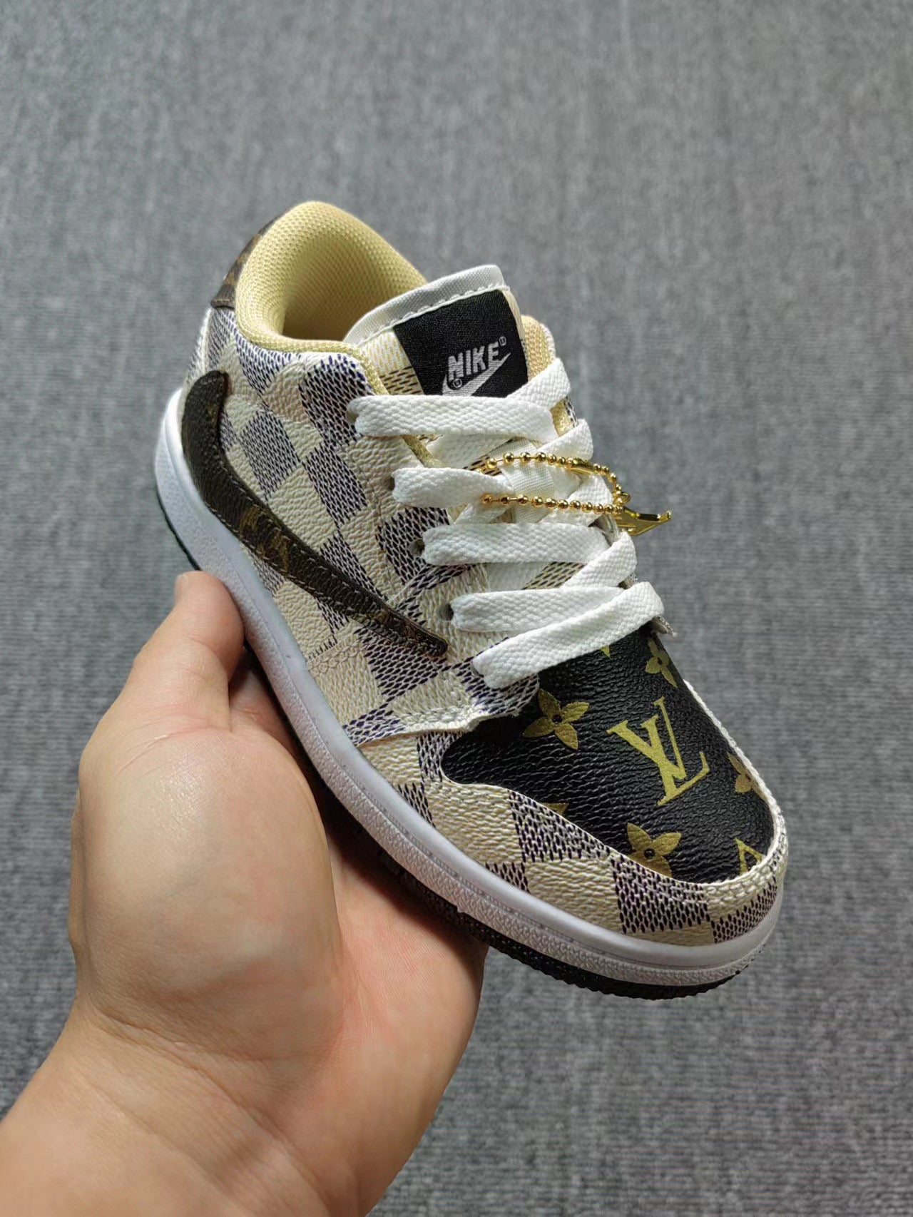 Joe 1 low-top hook LV joint sneakers "White and Black/Dark Grey, Brown"