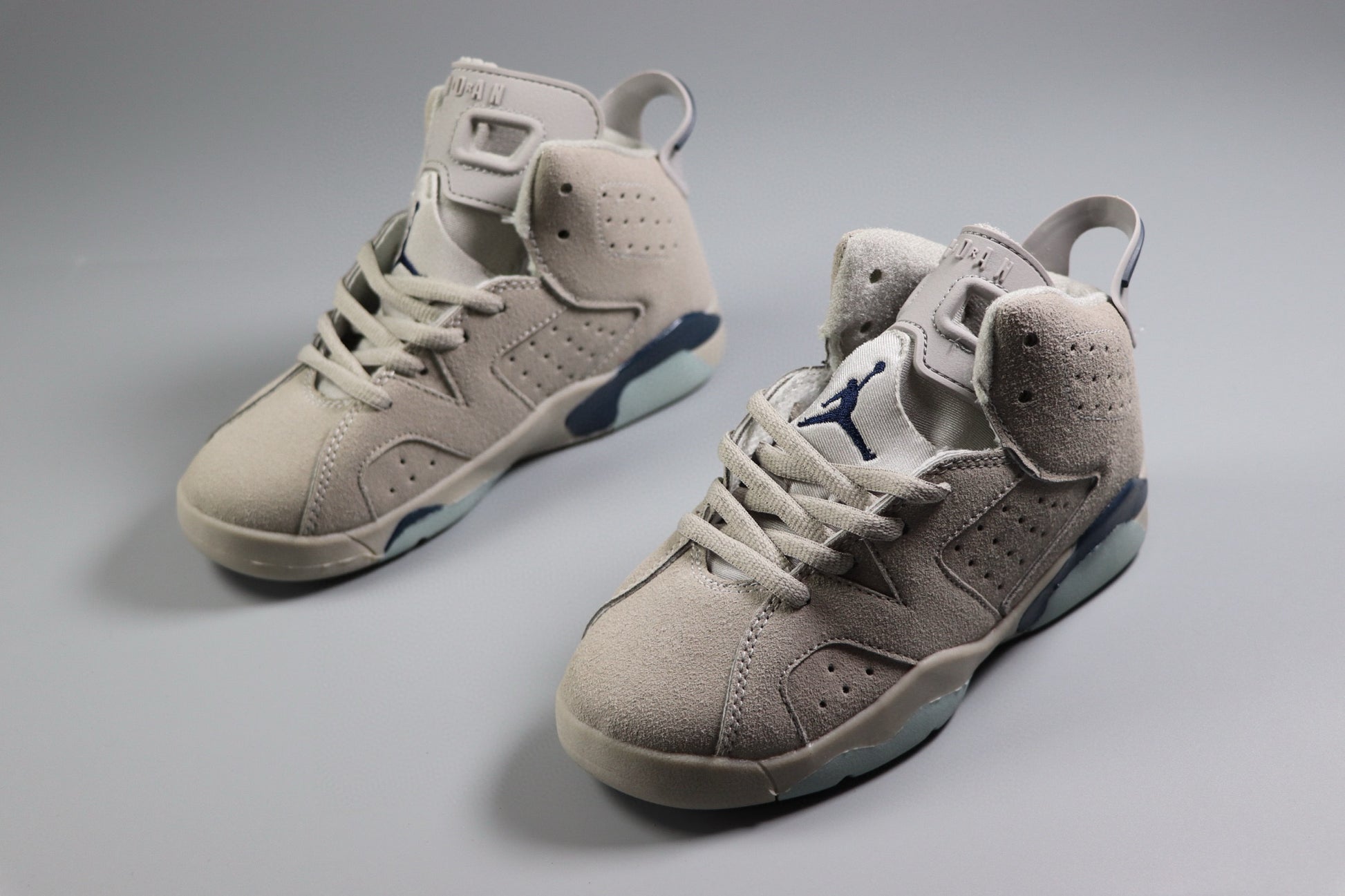 Joe 6 children's basketball shoes " beige"