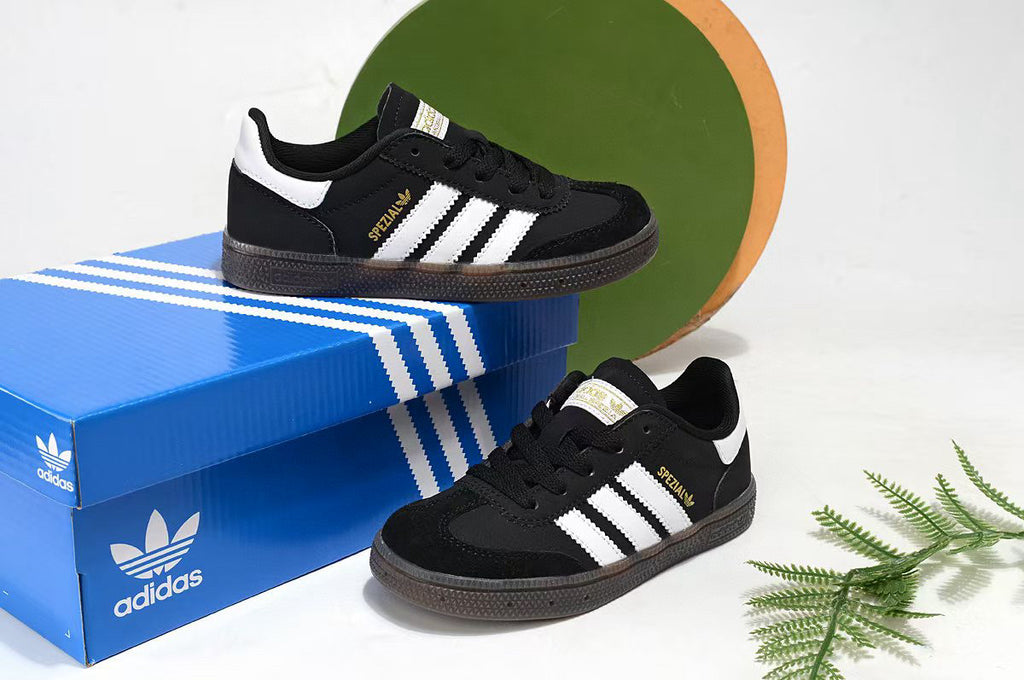 Adidas Dexter III children's shoes" black"