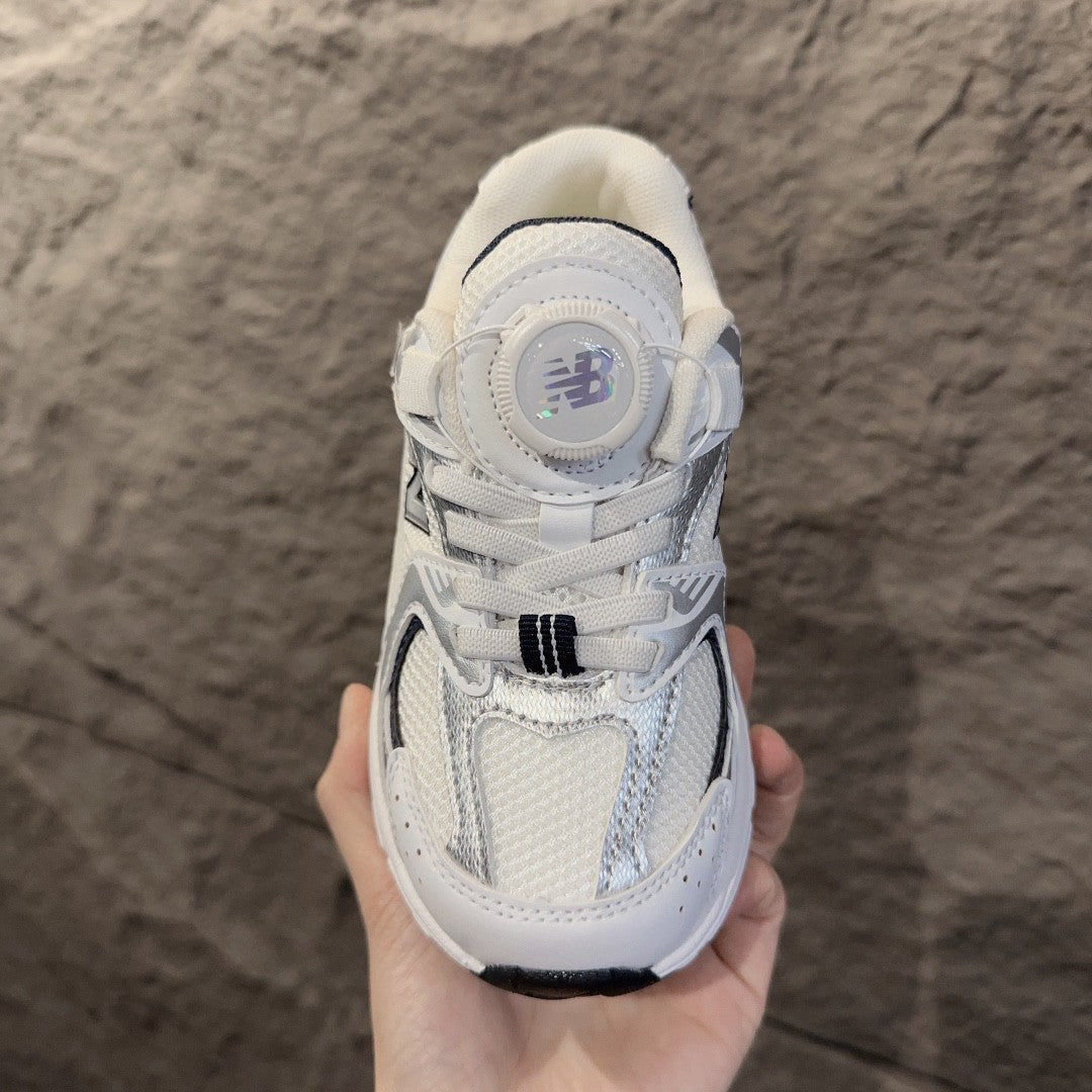 NB530 rotating button children's"white"