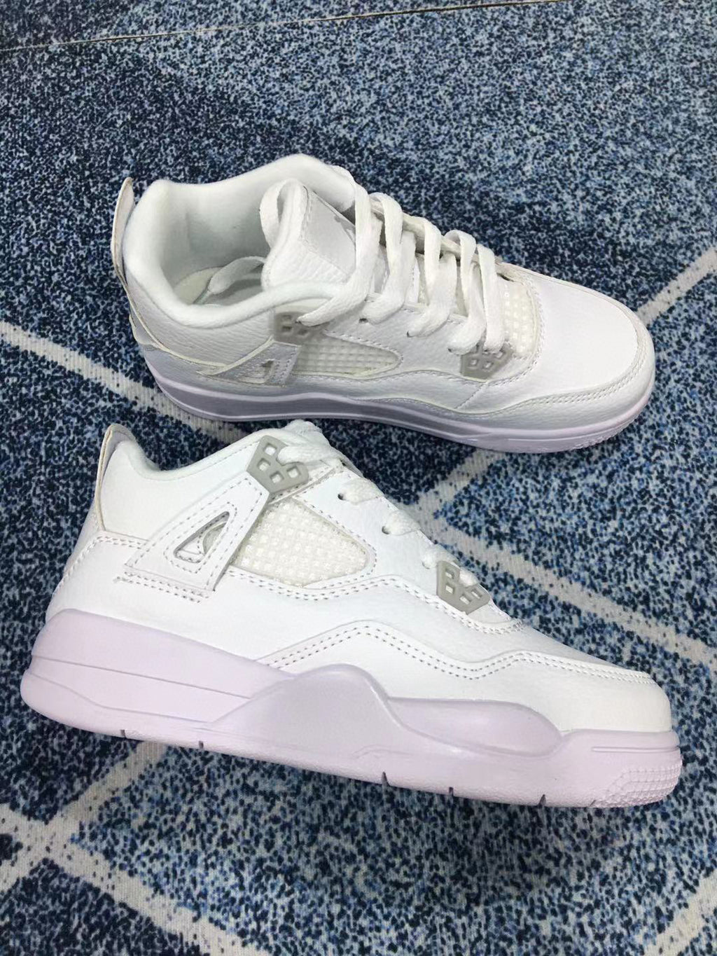 Jordan 4 children's sports shoes" white"
