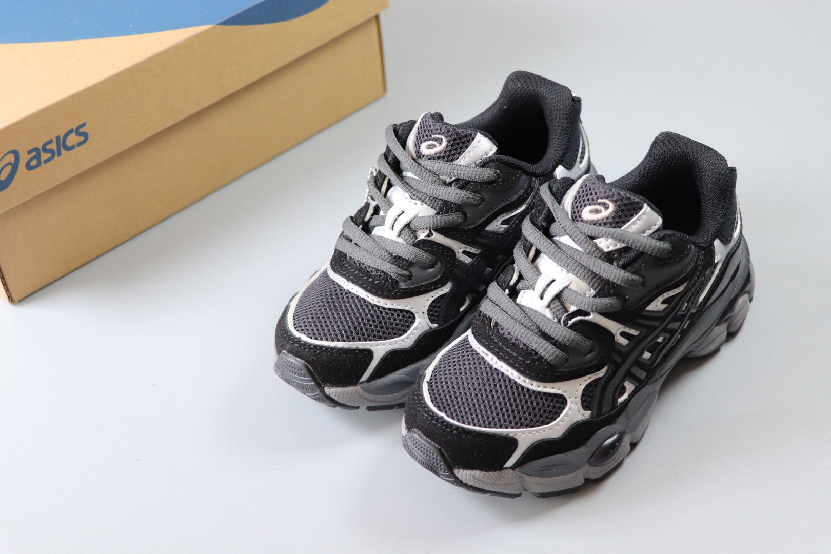 Asics Gel-NYC Professional"   Black, gray"