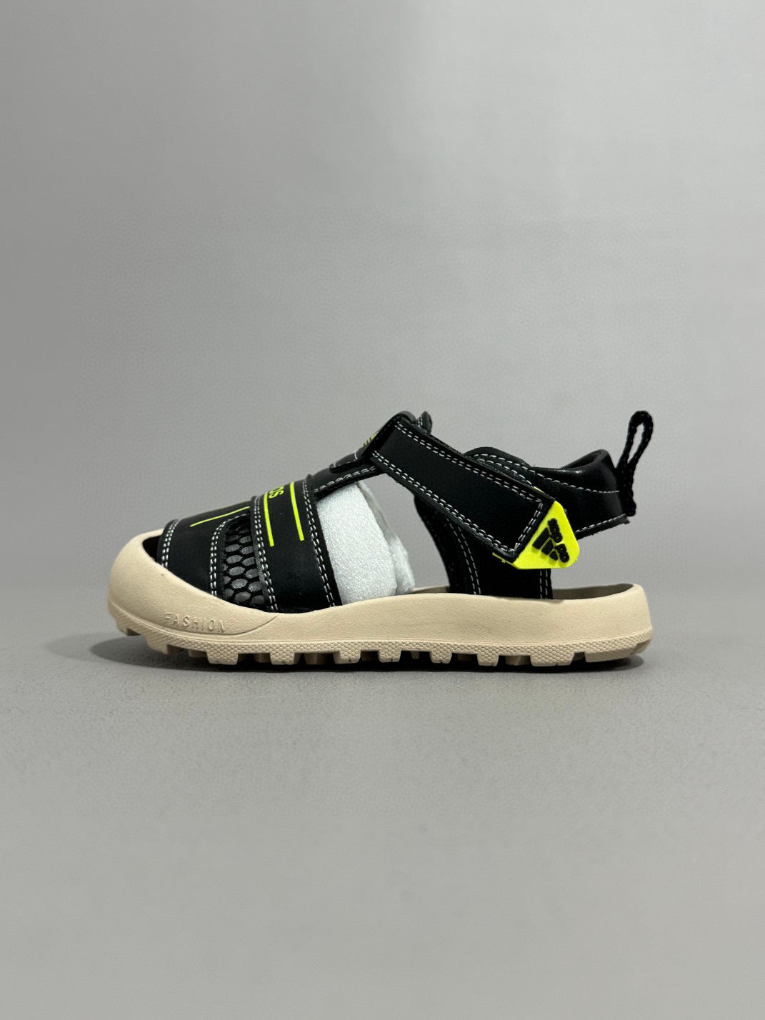 Adidas hollow Velcro sandals" black"