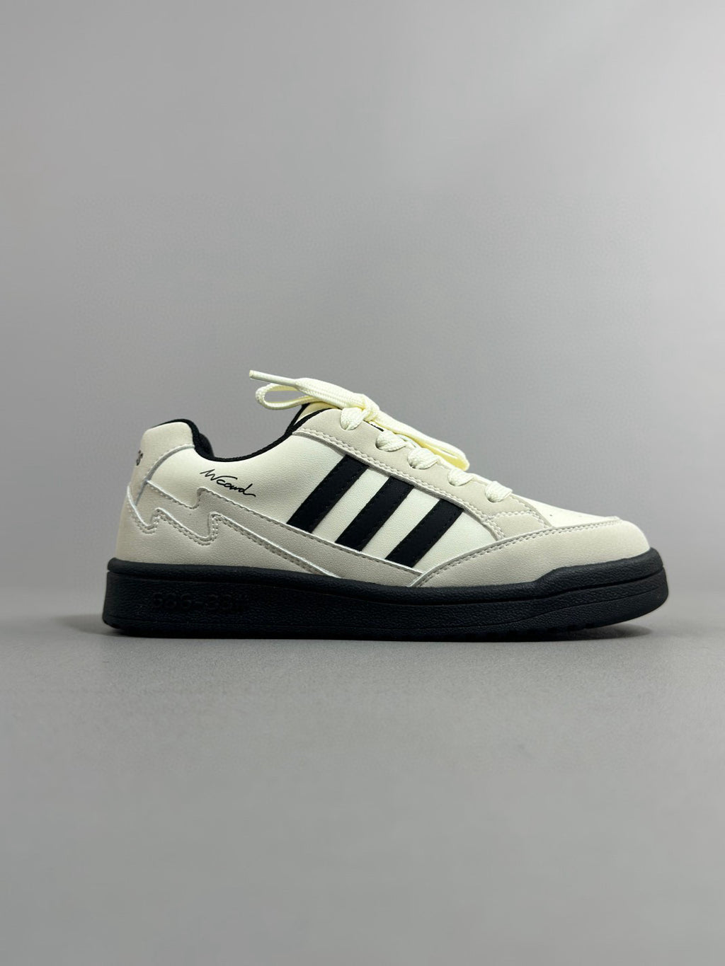 Adidas WCARD ADV classic retro sneakers" white, gray"