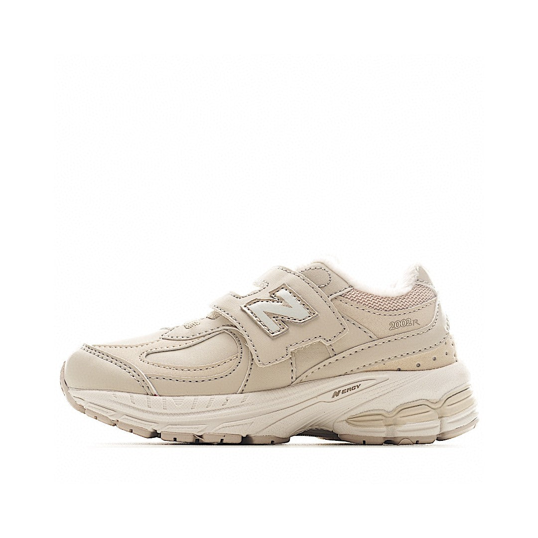 NB 2002 Velvet Elastic Velcro Children's Shoes" Cream"