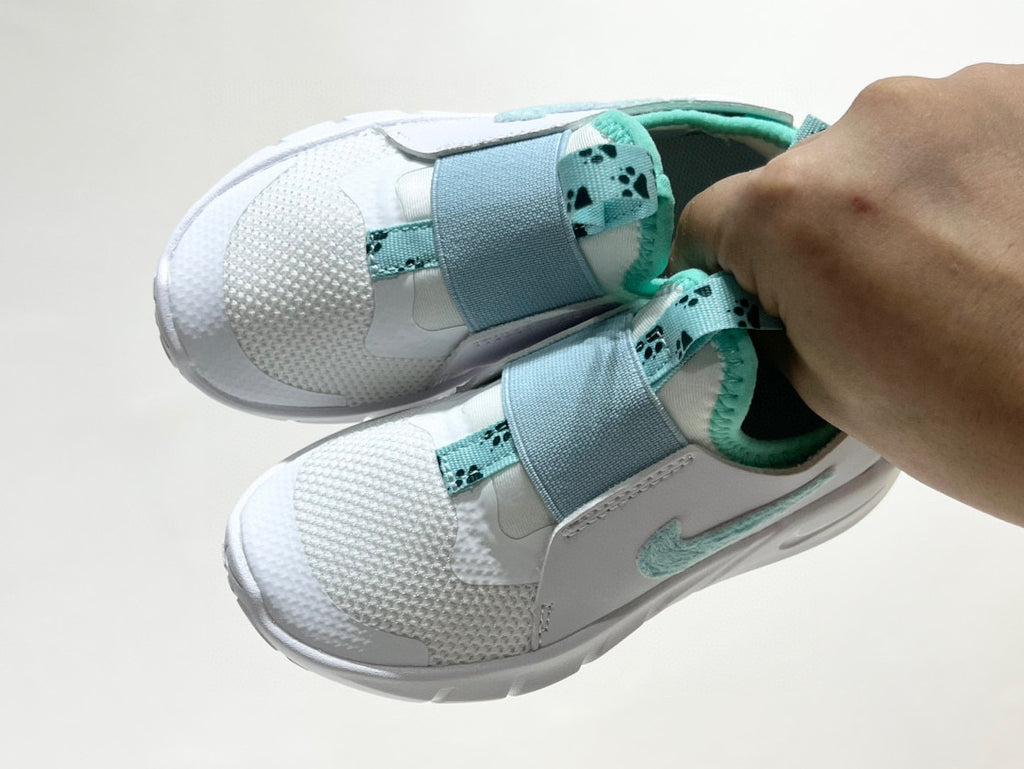 Nike's new barefoot slip" white"