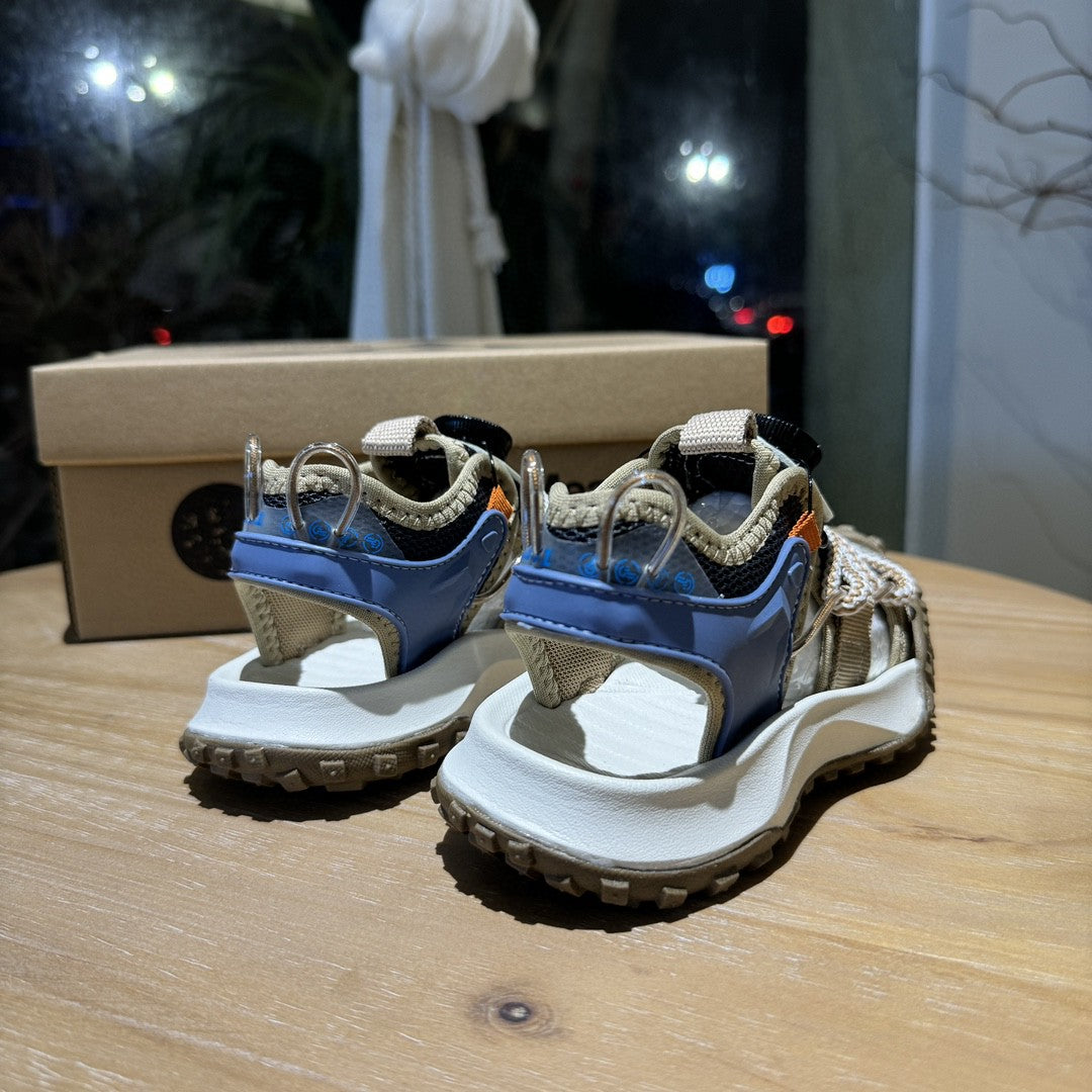 Popular NK hiking shoes and sandals" darker brown, Cream"