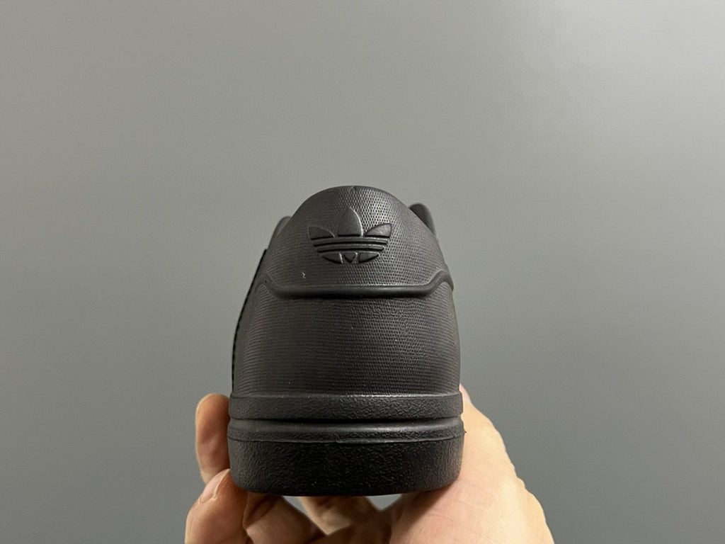 Soft shell hole slip-on sandals for children"  dark grey"