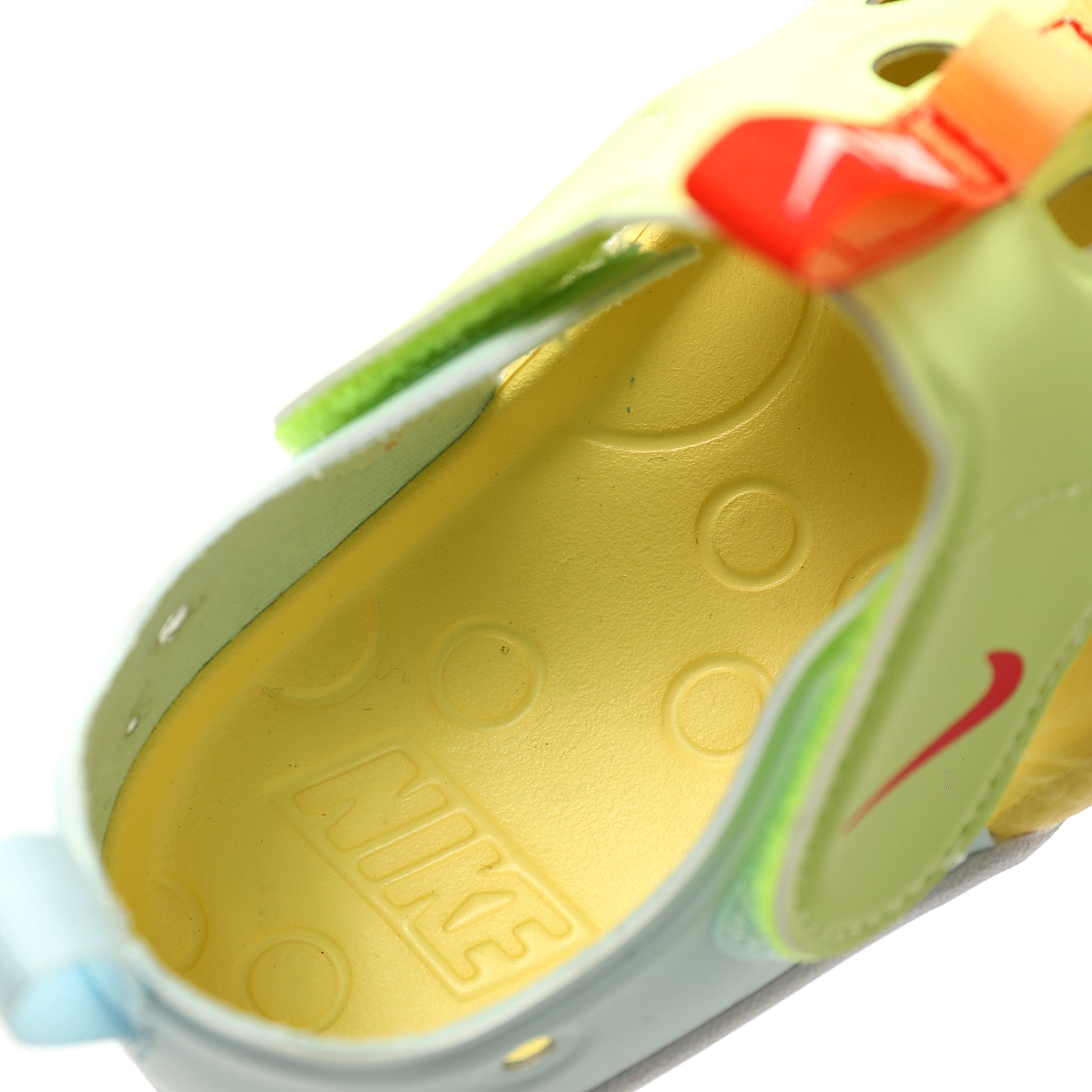 NK new SUNRAY PROTECT 4th generation children's beach hollow sandals" yellow"