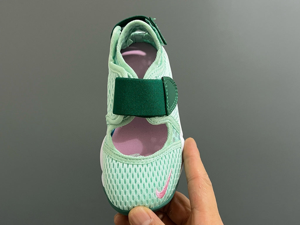 Nike Ninja Closed Toe Sandal " green"