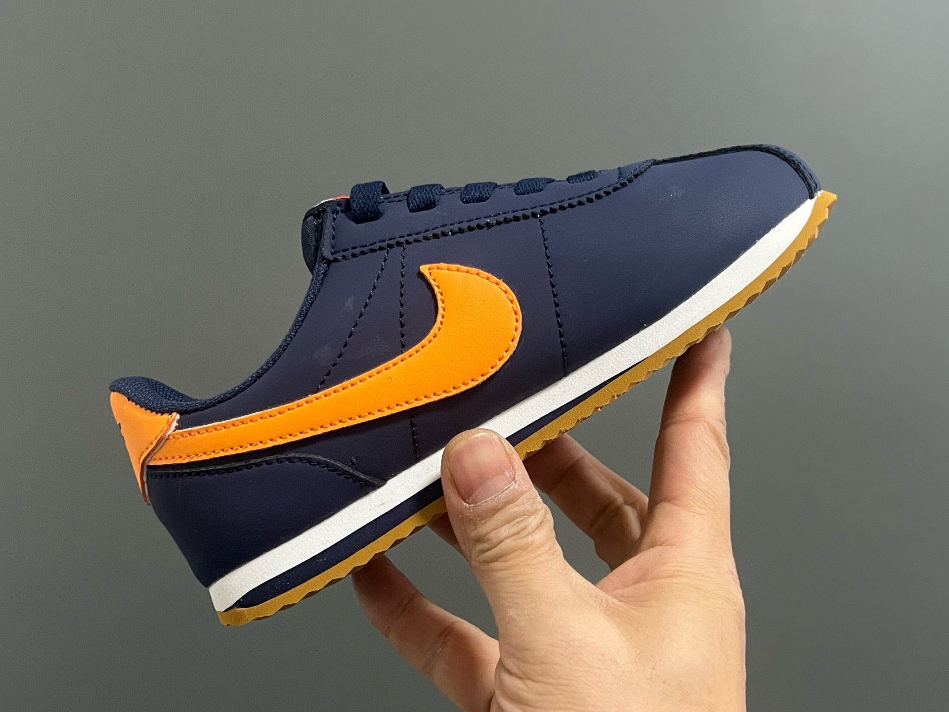 Nike Forrest Gump Classic Velcro Kids Shoes" Navy"