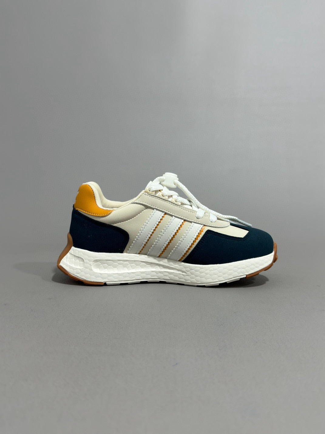 Adidas Popcorn Running Shoes" white, Navy"