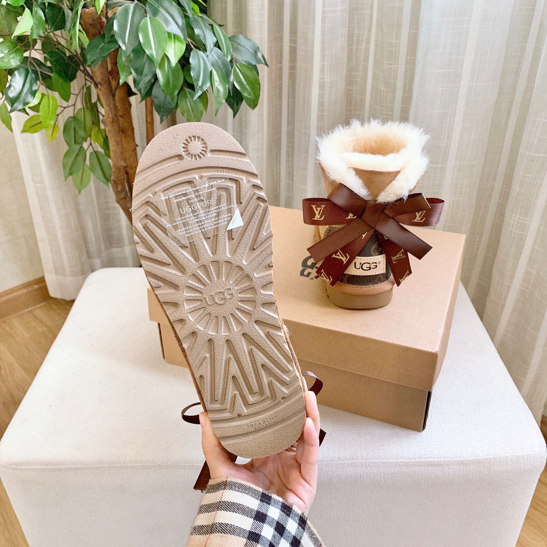 UGG co-branded wool integrated snow boots" brown"