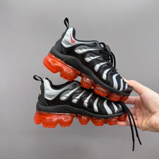 Nike AIR MAX plus full-length air cushion" black , & white"