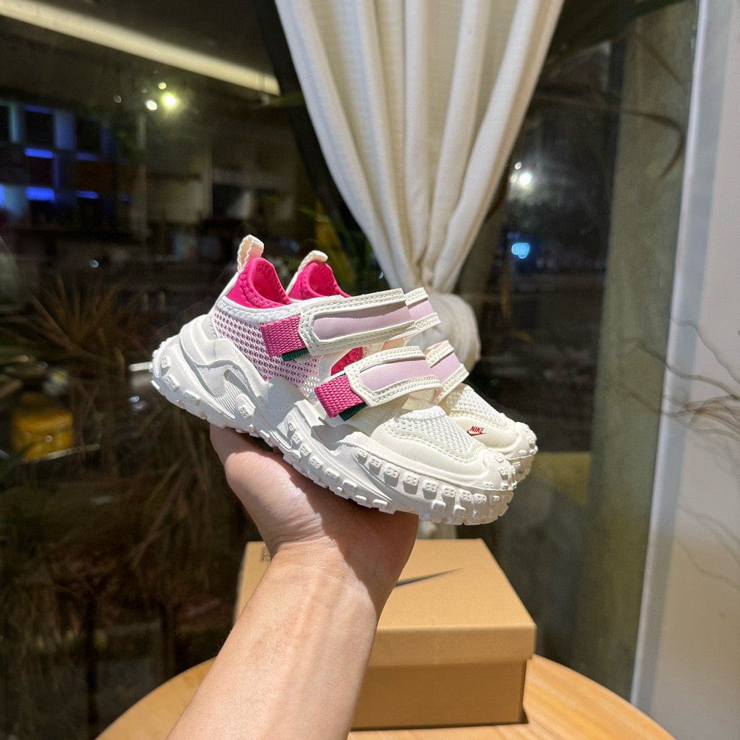 Nike tire bottom Velcro hollow sandals" white, pink"