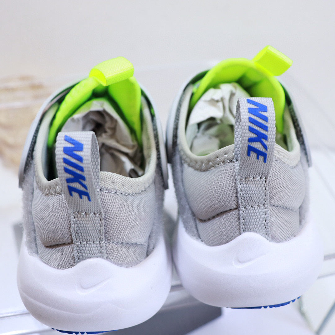 Nike Flying Saucer FA Cross Velcro" mint green"