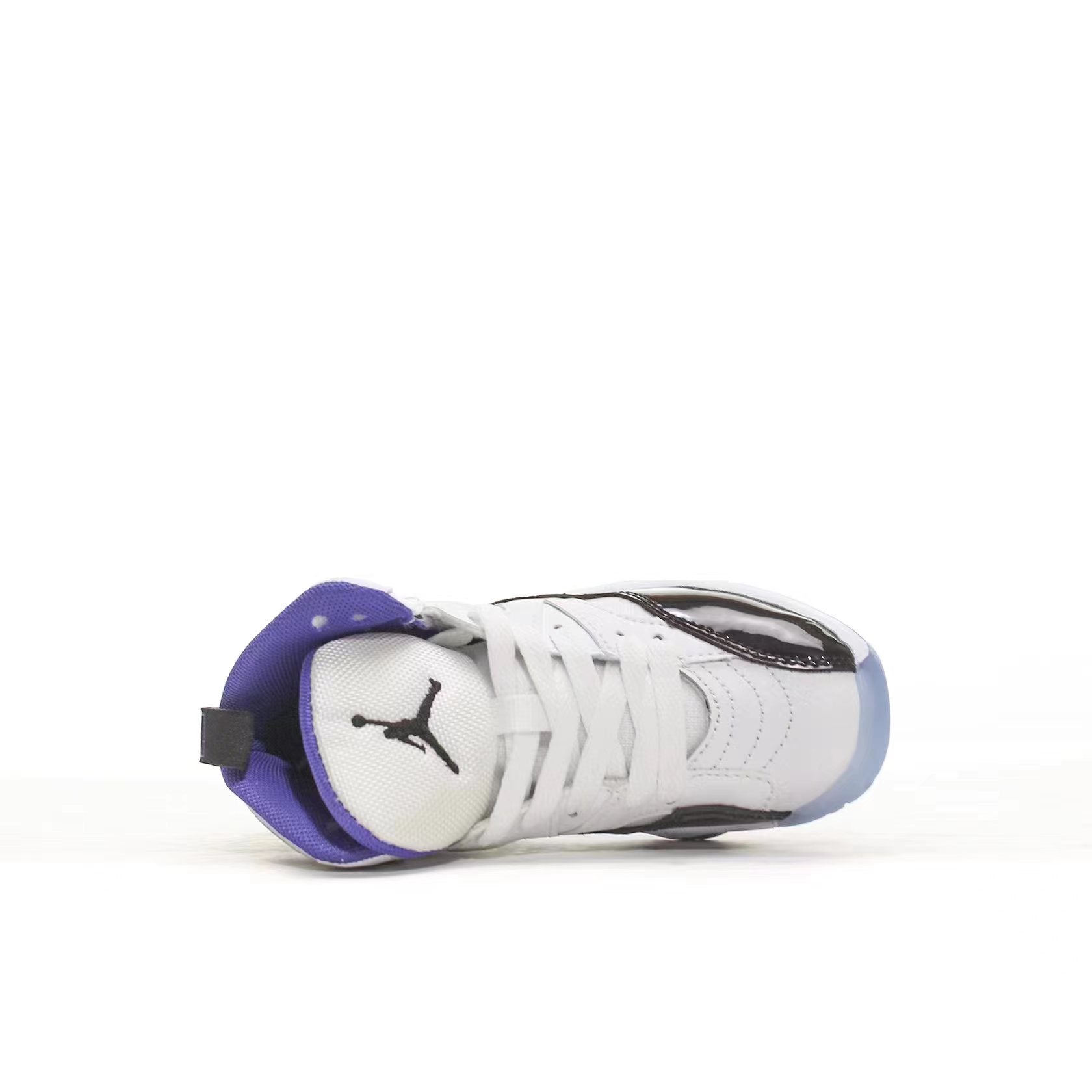 Jordan 612 series" white, black, violet"