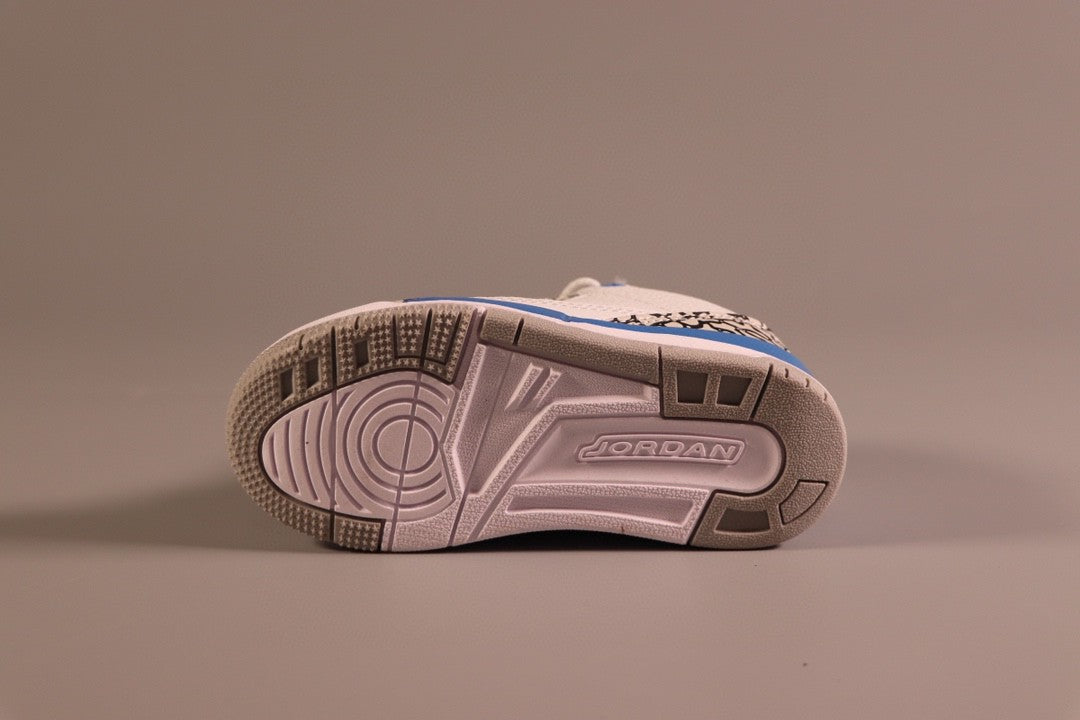 Jordan AJ3 children's shoes" white, blue"