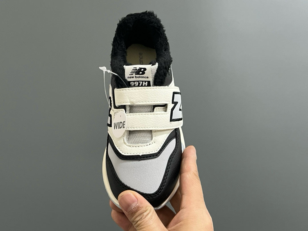 NB997 Velvet Velcro Children's Shoes" cream, black"