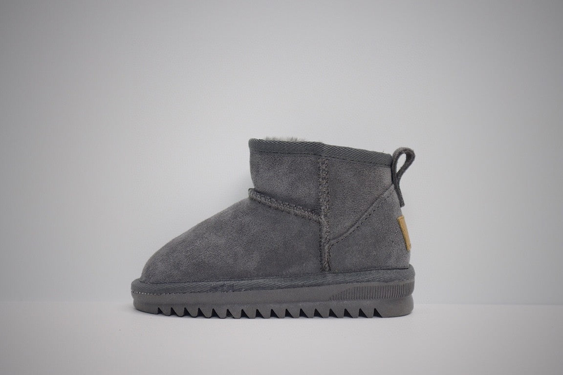 low-top UGG ankle boots" gray"
