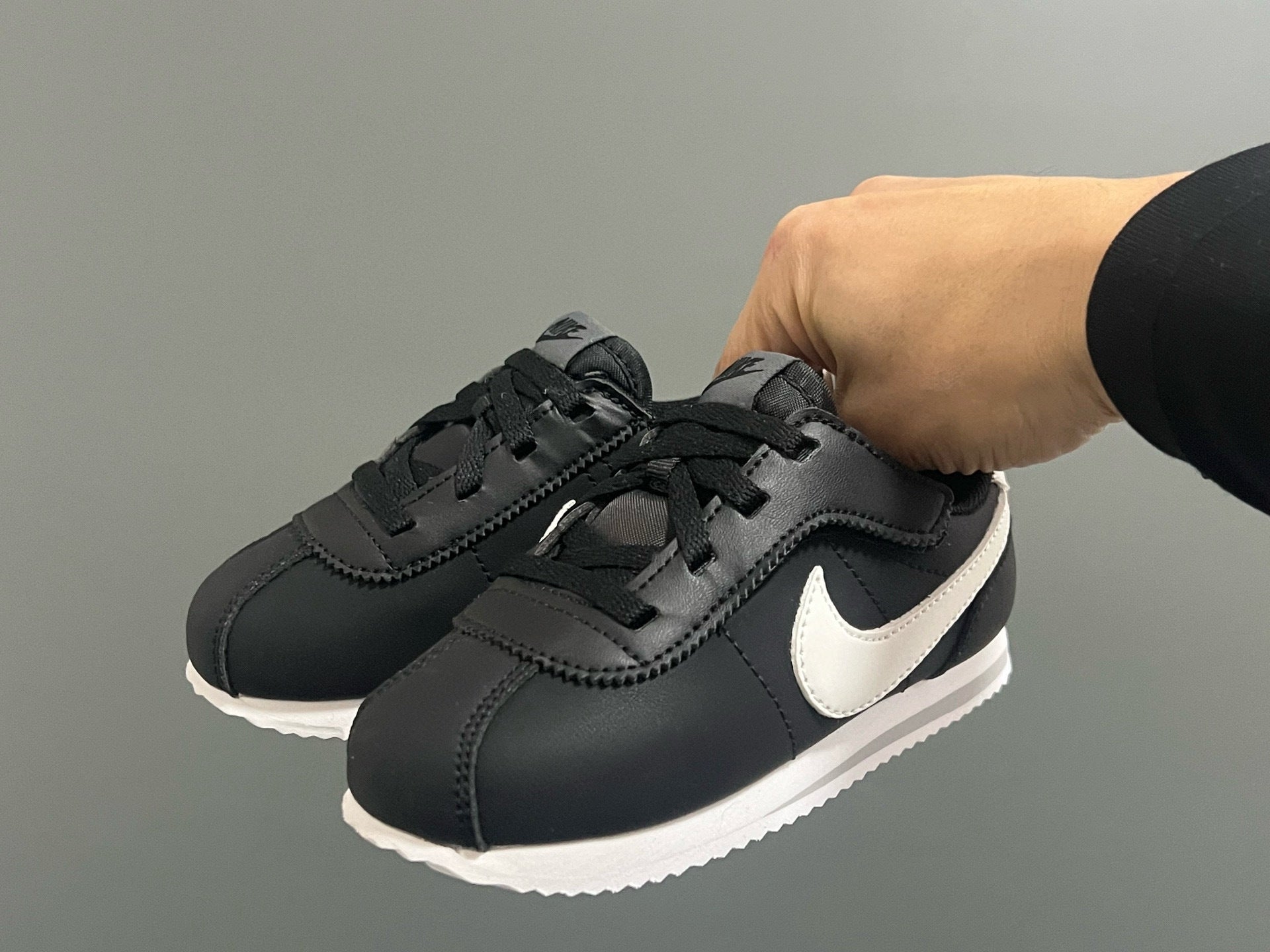 Nike Forrest Gump Classic Velcro Kids Shoes" black"