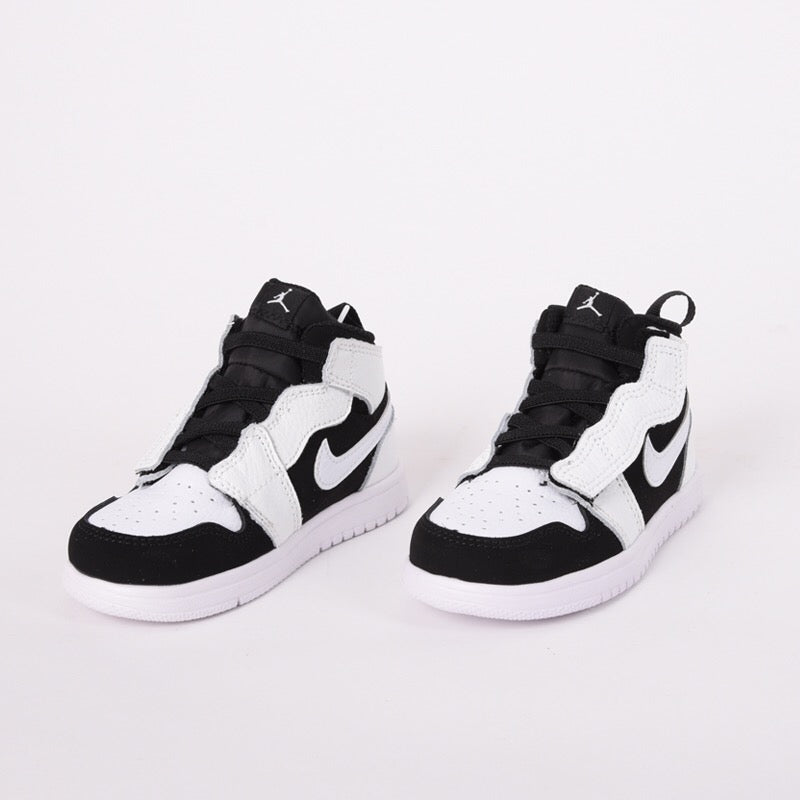 Jordan high top elastic band"  white, black"