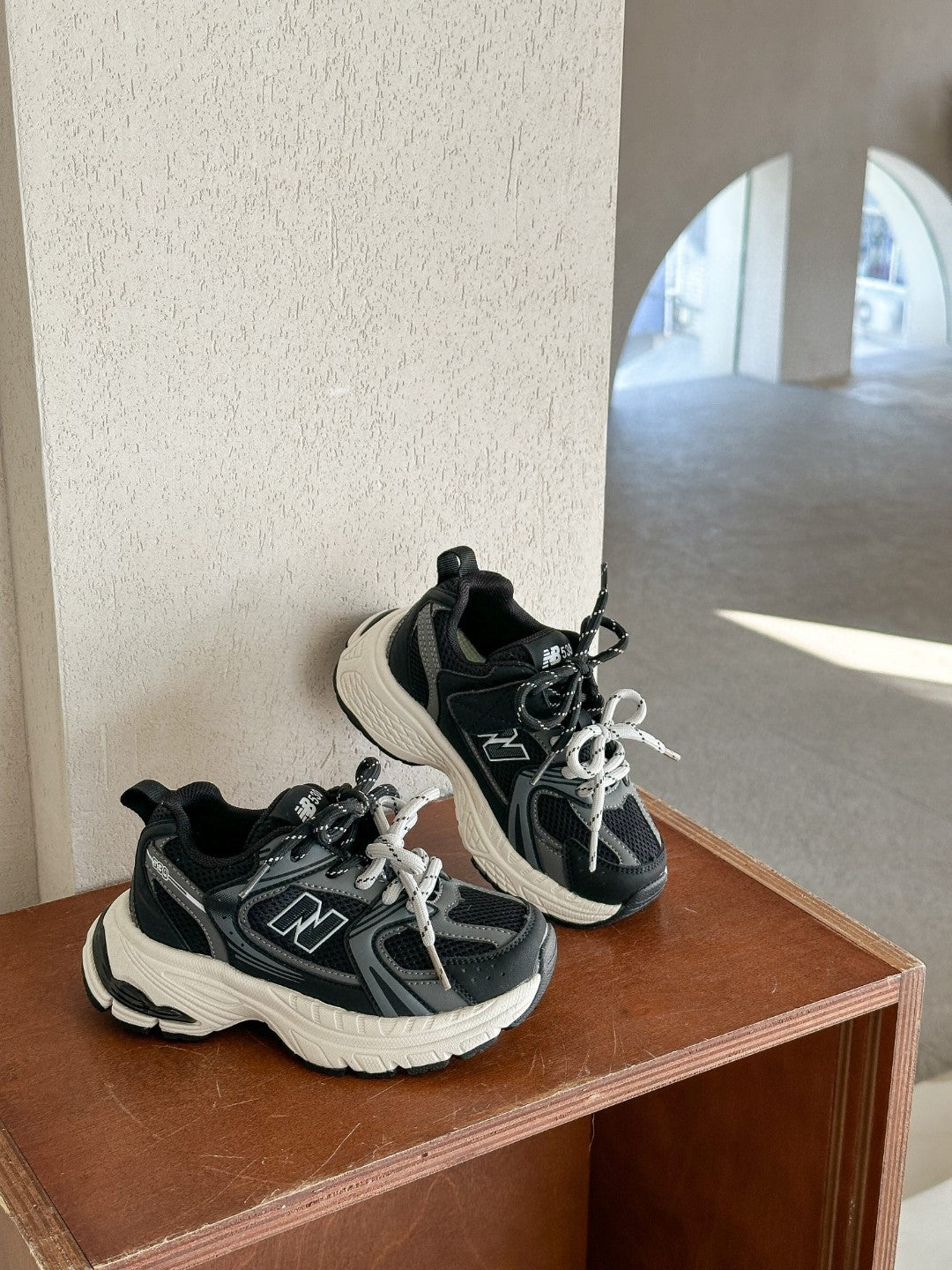 NB530 double-lace children's shoes " black"