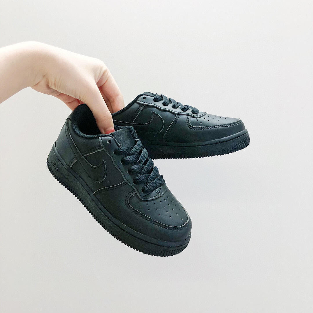 Air Force low-top lace-up sneakers" black"