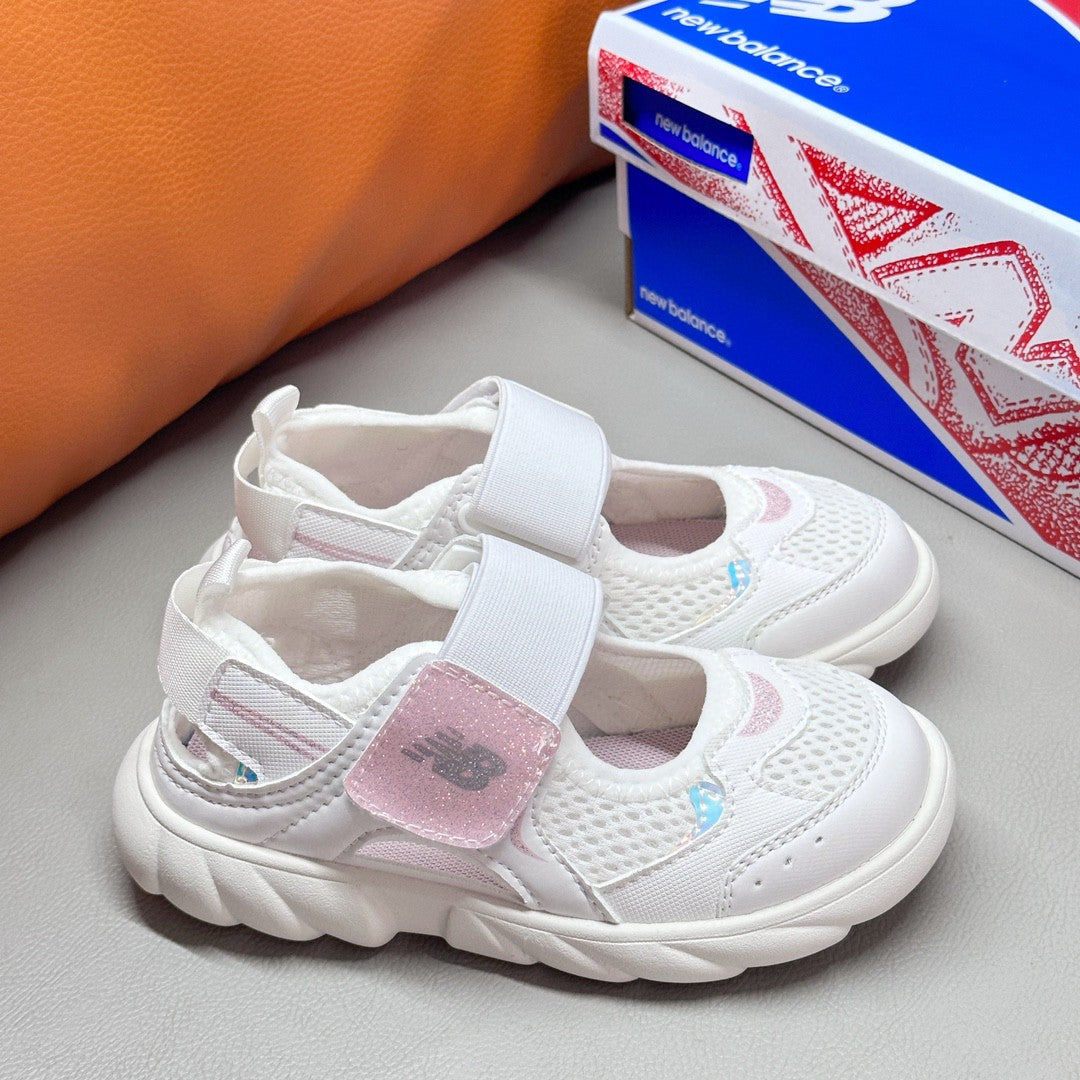 NB920 children's sandals children's beach sandals" white"