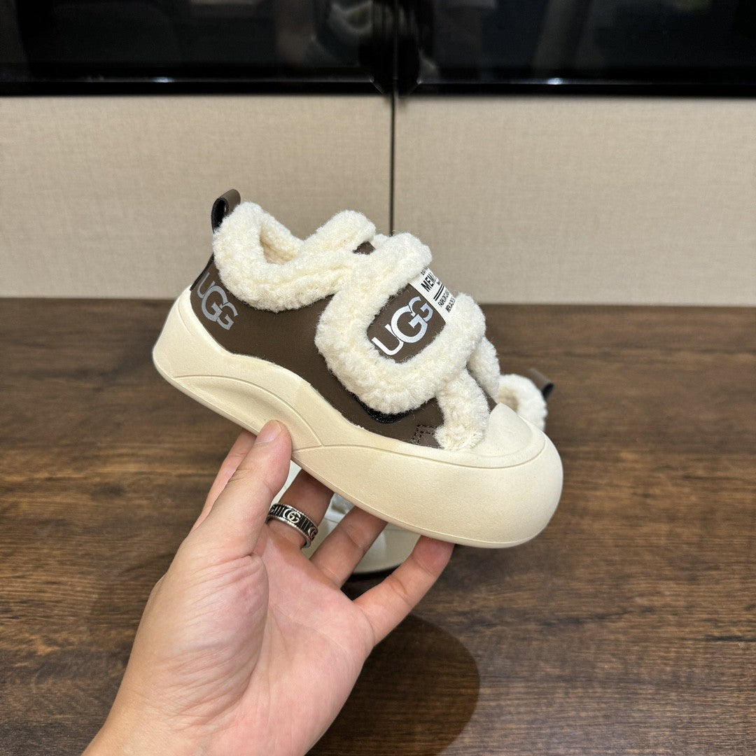 casual shoes " brown"