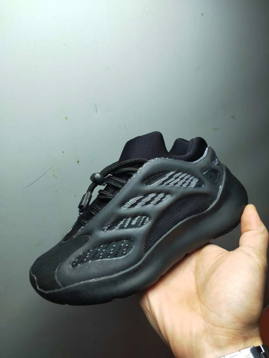 Luminous version! 700 Yeezy V3 dad shoes" black"