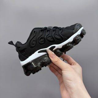 Nike AIR MAX plus full-length air cushion children's sports shoes