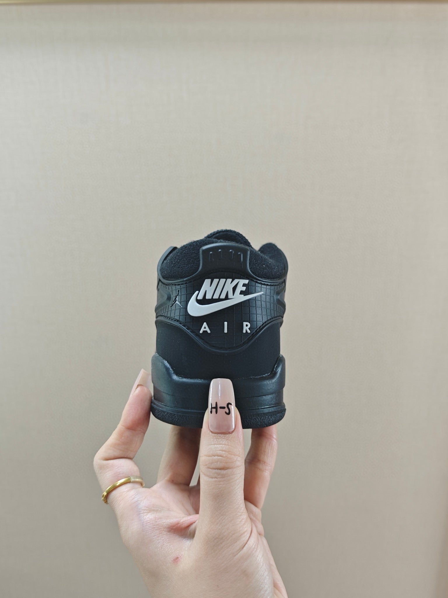 Jordan 4 Retro Sneakers " black"
