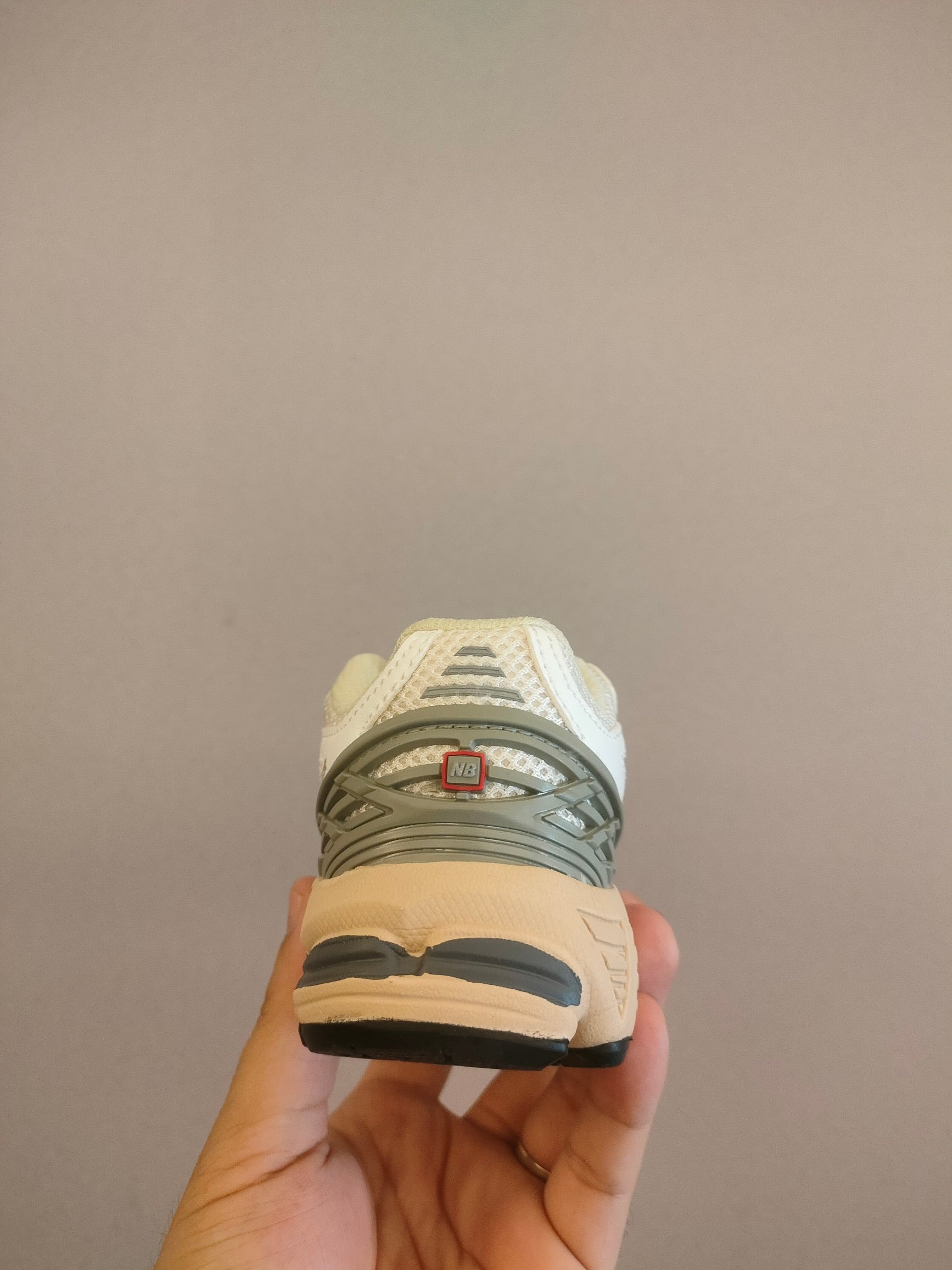 NB1906 parent-child sports shoes" cream, light green"